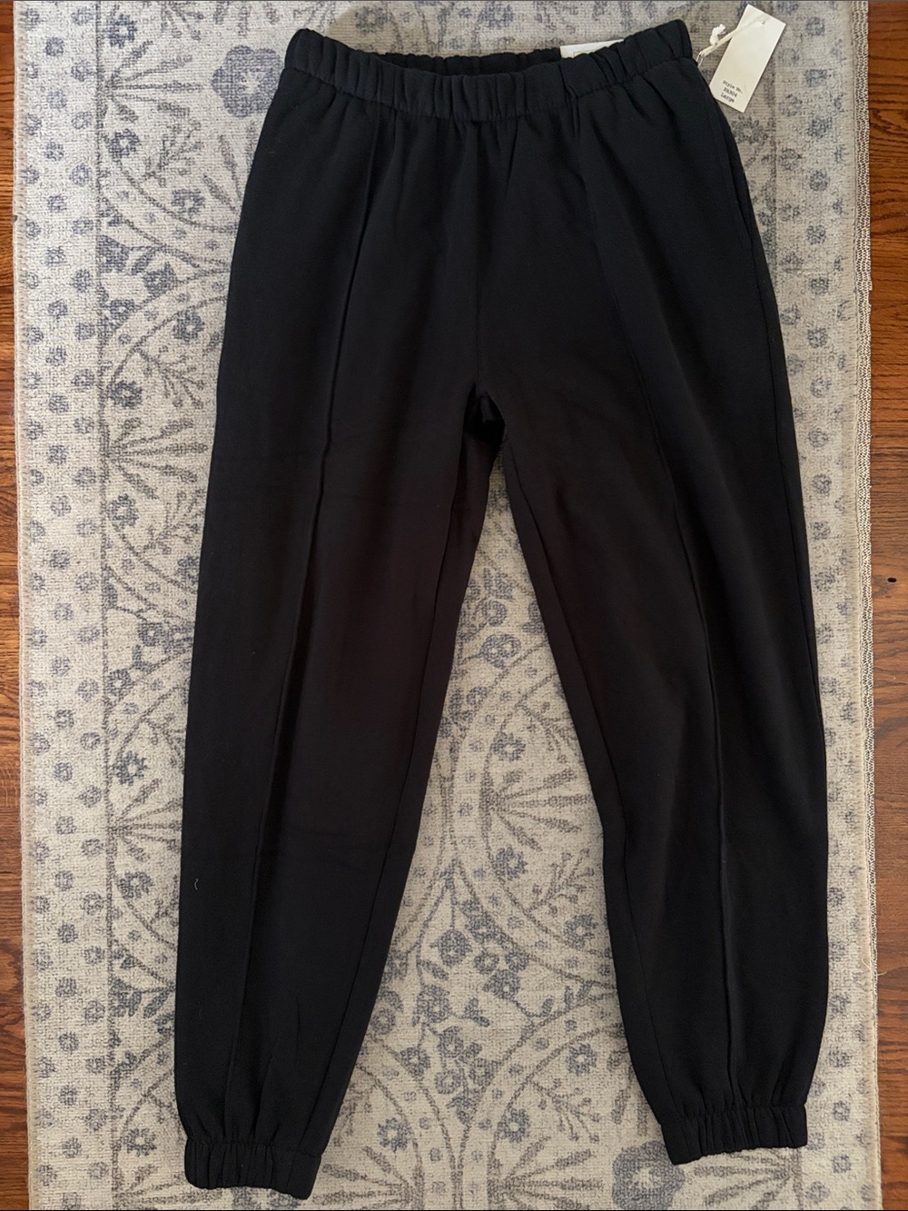 Black Women’s Elastic-Waist Jogger Pants